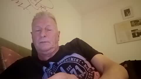 andyk1704 online show from 29, 1, 2025