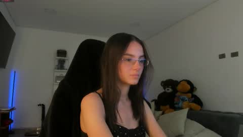      online show from 9, 3, 2026