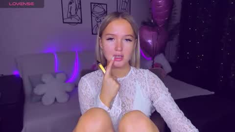 Anfisa online show from 16, 9, 2025