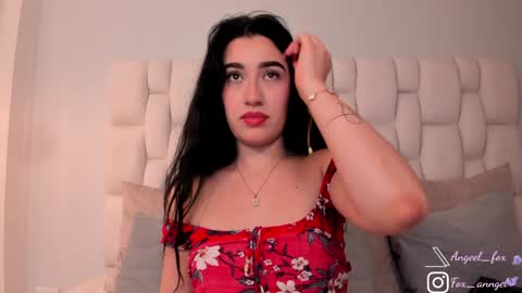 Snapshot of angeel_fox chatting on 12, 12, 2024 Angel online show from 12, 12, 2024