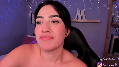 Snapshot of angeel_fox chatting on 24, 1, 2025 Angel online show from 24, 1, 2025