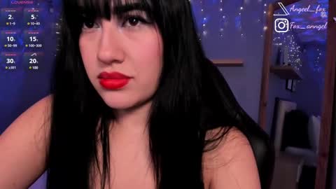 Snapshot of angeel_fox chatting on 8, 3, 2025 Angel online show from 8, 3, 2025