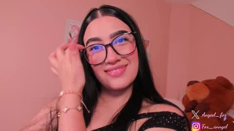 Snapshot of angeel_fox chatting on 11, 11, 2025 Angel online show from 11, 11, 2025