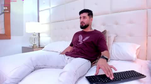 Angel  online show from 18, 6, 2026