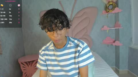 Snapshot of angel__sweet18 chatting on 11, 3, 2025 online show from 11, 3, 2025