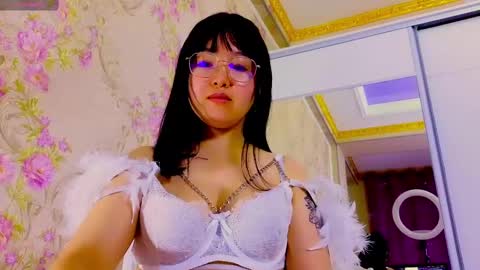 angel_asia_ online show from 4, 3, 2025