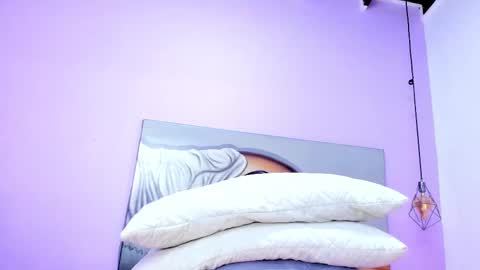 Snapshot of angel_avni chatting on 11, 3, 2025 Angel online show from 11, 3, 2025