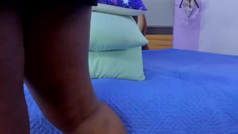 Snapshot of angel_avni chatting on 26, 10, 2025 Angel online show from 26, 10, 2025