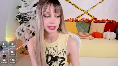 Snapshot of angel_claire chatting on 22, 10, 2025 Claire - be back soon online show from 22, 10, 2025