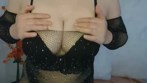 Angel coco online show from 18, 10, 2025