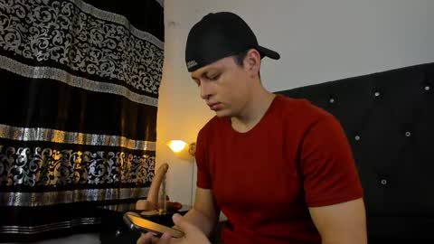 Angel Cuervo online show from 16, 1, 2025