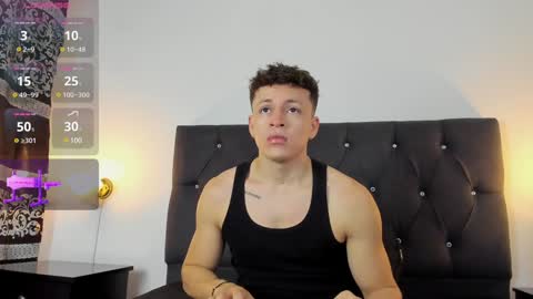 Angel Cuervo online show from 1, 2, 2025