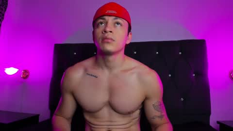 Angel Cuervo online show from 18, 9, 2025