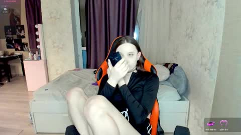 Fallen Angel online show from 22, 11, 2025