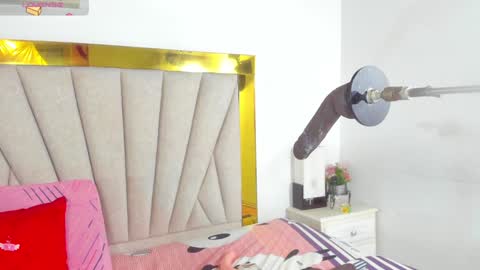 Snapshot of angel_dthroat chatting on 11, 12, 2024 ANGHEL online show from 11, 12, 2024