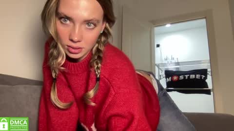 Snapshot of angel_from_sky chatting on 24, 12, 2024 Greetings Jess online show from 24, 12, 2024