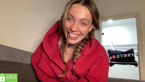 Snapshot of angel_from_sky chatting on 24, 1, 2025 Greetings Jess online show from 24, 1, 2025