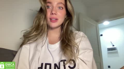 Snapshot of angel_from_sky chatting on 30, 1, 2025 Greetings Jess online show from 30, 1, 2025