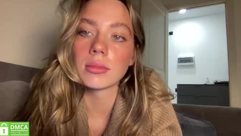 Snapshot of angel_from_sky chatting on 13, 2, 2025 Greetings Jess online show from 13, 2, 2025