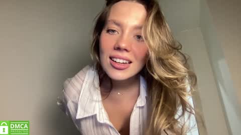 Snapshot of angel_from_sky chatting on 11, 3, 2025 Greetings Jess online show from 11, 3, 2025