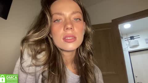 Snapshot of angel_from_sky chatting on 22, 9, 2025 Greetings Jess online show from 22, 9, 2025