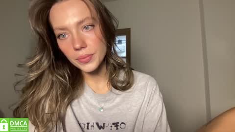 Snapshot of angel_from_sky chatting on 25, 9, 2025 Greetings Jess online show from 25, 9, 2025