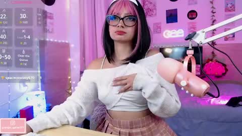 Snapshot of angel_gates chatting on 13, 5, 2026 ANGEL online show from 13, 5, 2026