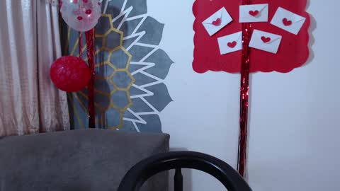 Angel Girl online show from 31, 1, 2025