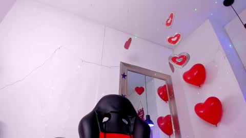 angel hardy online show from 14, 4, 2026