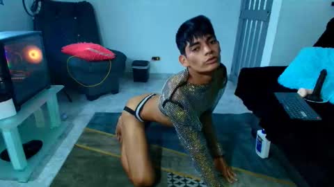 Snapshot of angel_hot912 chatting on 6, 2, 2025 angel_hot912 online show from 6, 2, 2025