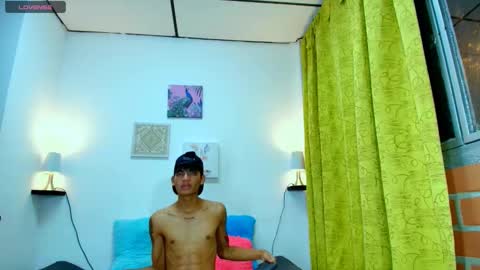 Snapshot of angel_hot912 chatting on 8, 3, 2025 angel_hot912 online show from 8, 3, 2025