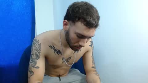 Snapshot of angel_kyrozz chatting on 5, 10, 2025 angel_kyrozz online show from 5, 10, 2025