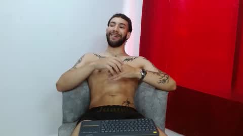Snapshot of angel_kyrozz chatting on 20, 10, 2025 angel_kyrozz online show from 20, 10, 2025