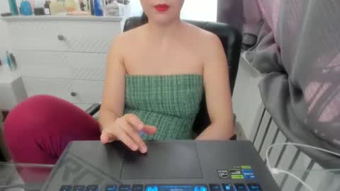 angel_lee__ online show from 28, 2, 2025