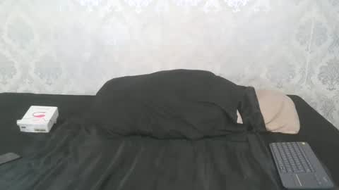 Snapshot of angel_lein chatting on 14, 10, 2025 Angel Lein online show from 14, 10, 2025