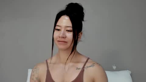 Snapshot of angel_martins chatting on 14, 11, 2025 Angel online show from 14, 11, 2025