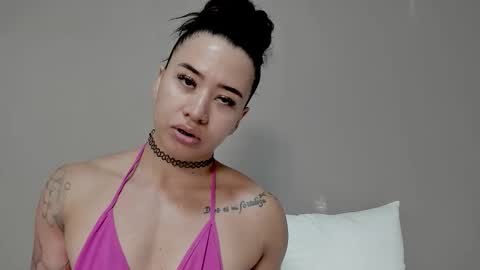 Snapshot of angel_martins chatting on 1, 12, 2025 Angel online show from 1, 12, 2025