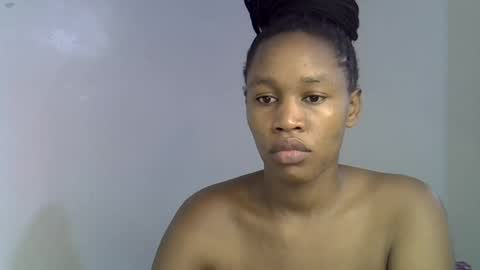 angel_mia5 online show from 19, 6, 2026