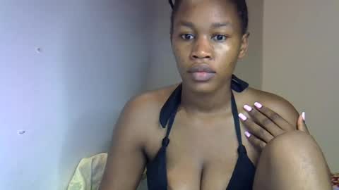 angel_mia5 online show from 22, 6, 2026