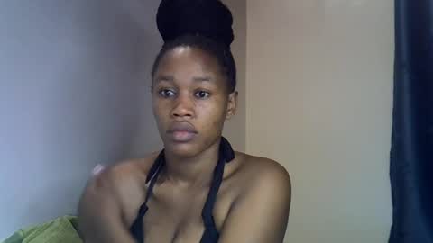 angel_mia5 online show from 23, 6, 2026