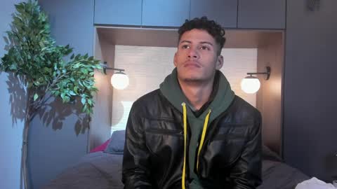 Angel  online show from 30, 4, 2026