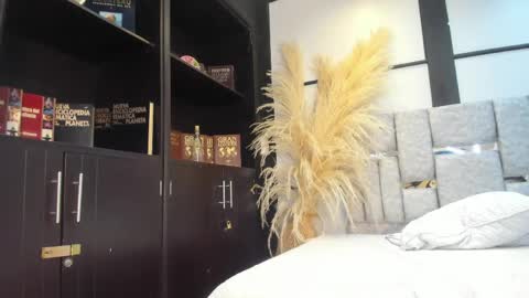 Snapshot of angel_st1 chatting on 11, 5, 2026 Angel online show from 11, 5, 2026