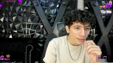 Snapshot of angel_st1 chatting on 29, 5, 2026 Angel online show from 29, 5, 2026