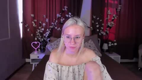 Snapshot of angel_tessa chatting on 22, 6, 2026 Angelica online show from 22, 6, 2026