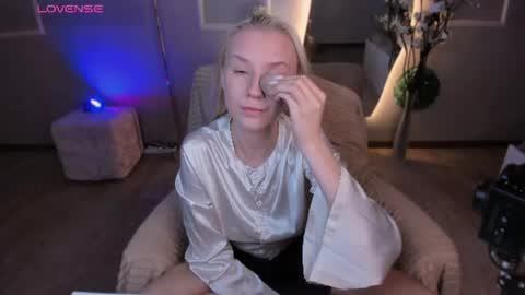 Snapshot of angel_tessa chatting on 16, 7, 2026 Angelica online show from 16, 7, 2026
