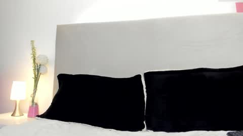 angel_velvet_ online show from 10, 10, 2025