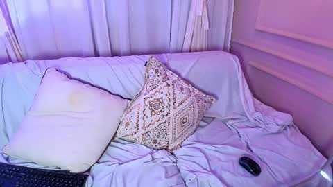 Seortia Angel online show from 16, 4, 2026