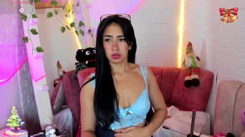 Angela  black hair online show from 30, 12, 2024