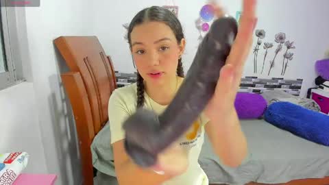 ANGELA  online show from 14, 5, 2026