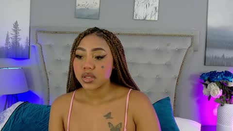 Angela Roberts online show from 12, 3, 2026